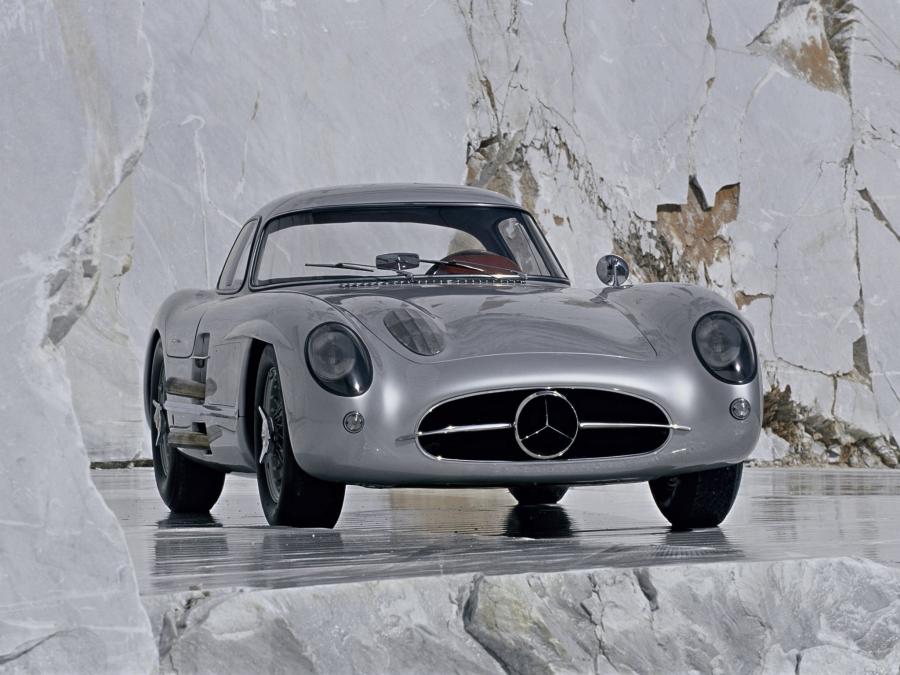  Mercedes-Benz 300 SLR Uhlenhaut Coupe 1955 года  (фото 4 из 15)
